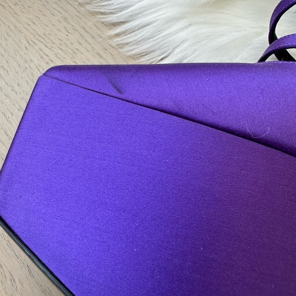 Versace Tempest Pump - Satin Purple - Size 39.5 (fits like a US size 8) - Picture 9 of 17